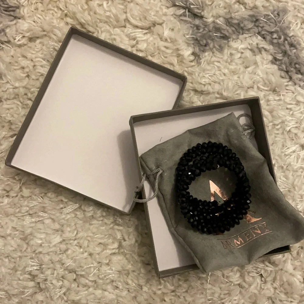 Armeny bracelet - Picture 1 of 3
